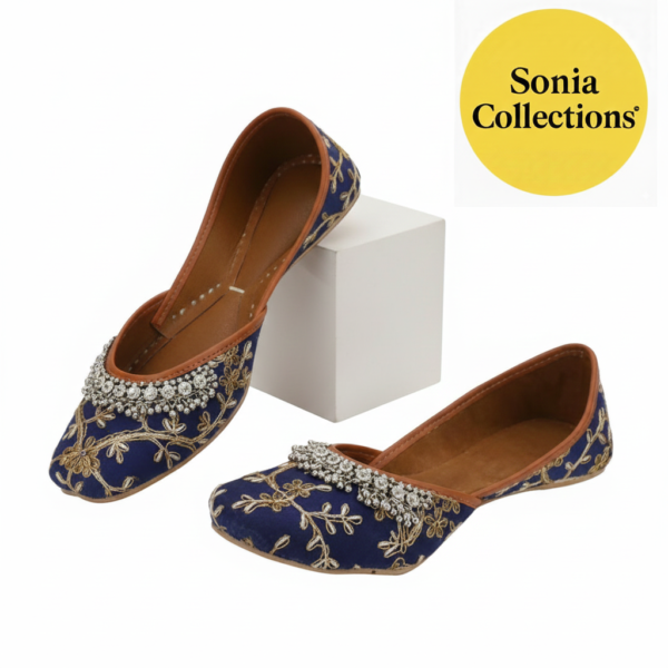 Women Blue Embroidered Ghungroo Jutti