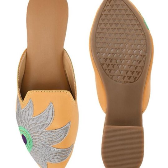 🩰 Tan Handcrafted Jutti with Gr Floral Embroidery – Sonia Collections™ Signature Elegance