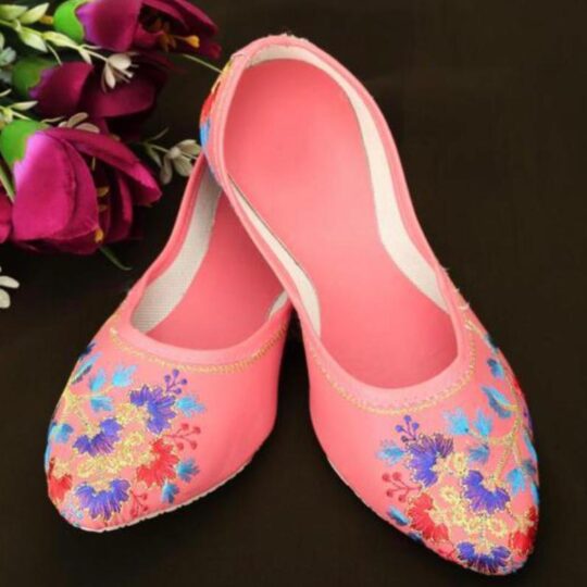 🩰 Artisan Pink Slip-On Jutti – Blue, Red & Yellow Embroidery | Sonia Collections™”