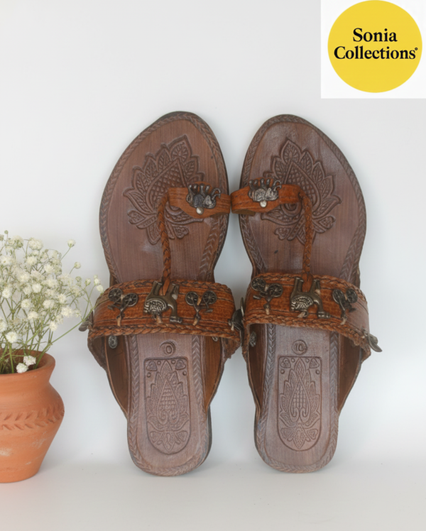 Traditional Antique-Finish Toe-Loop Chappal with Animal Motifs