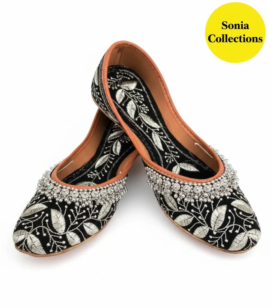 Sonia Collections™ Black Floral Juttis