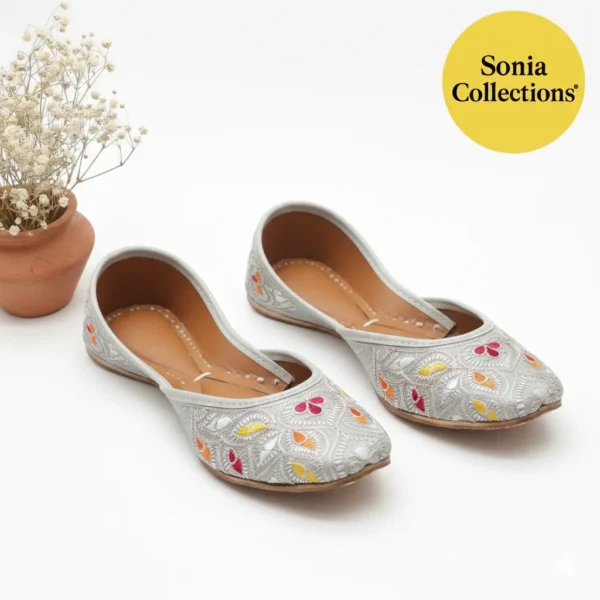Metallic Embroidered Ethnic Jutti – Sonia Collections