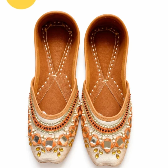 Handcrafted Indian Jutti for Women | Cream Peach Gold