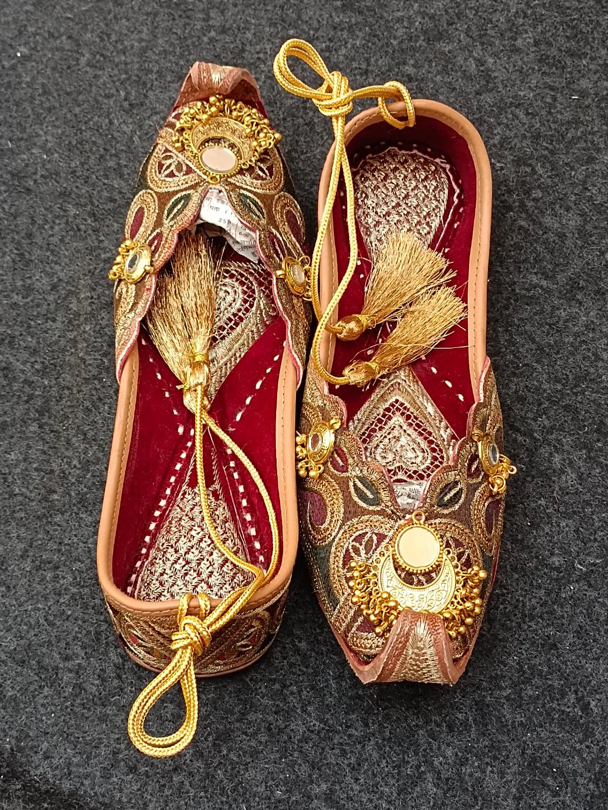 Handcrafted Punjabi Jutti for Women – Burgundy Gold Embroidered Wedding Mojari | Sonia Collections™ - Image 4